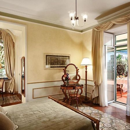 Grand Hotel Excelsior Vittoria Сорренто Экстерьер фото