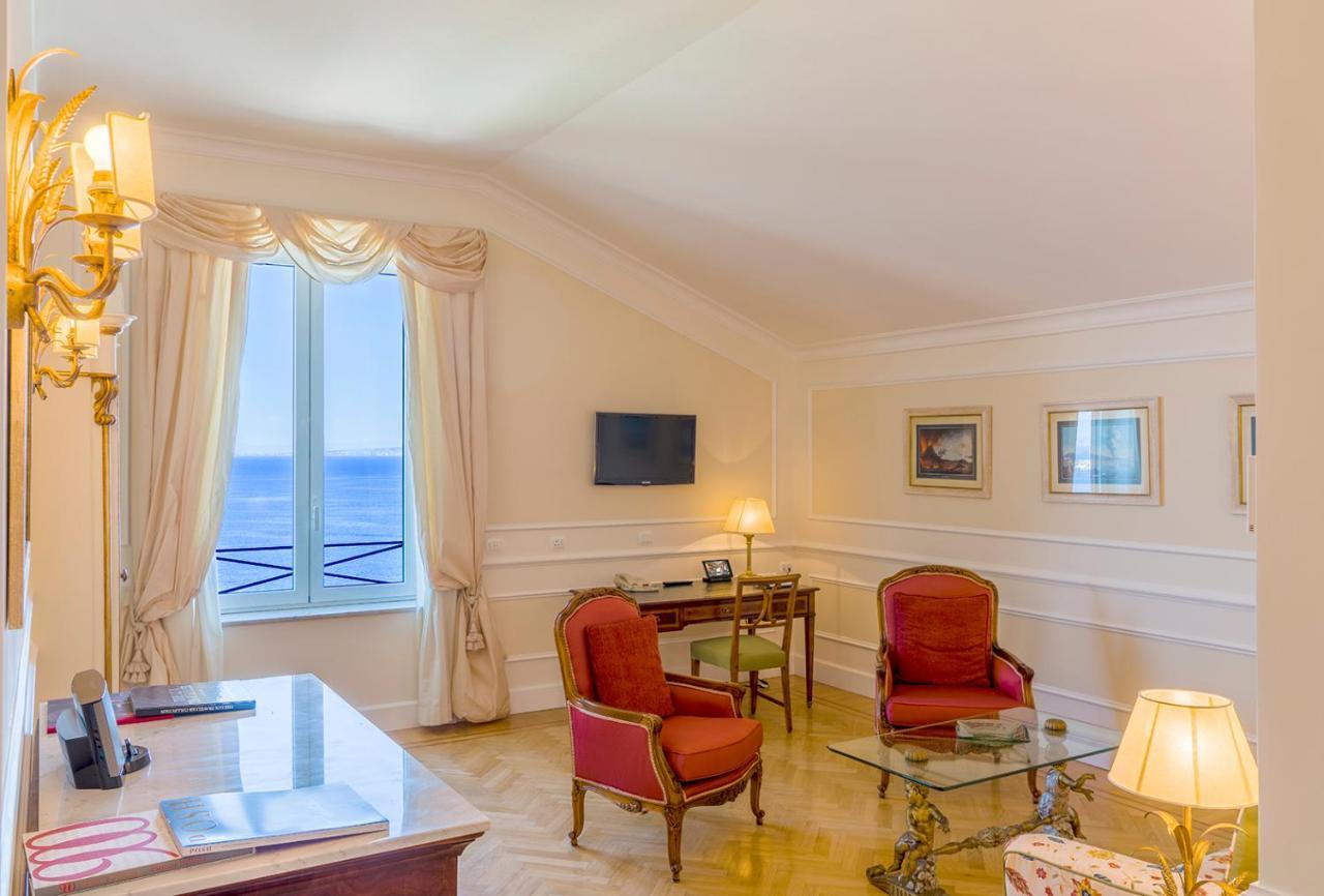 Grand Hotel Excelsior Vittoria Сорренто Экстерьер фото