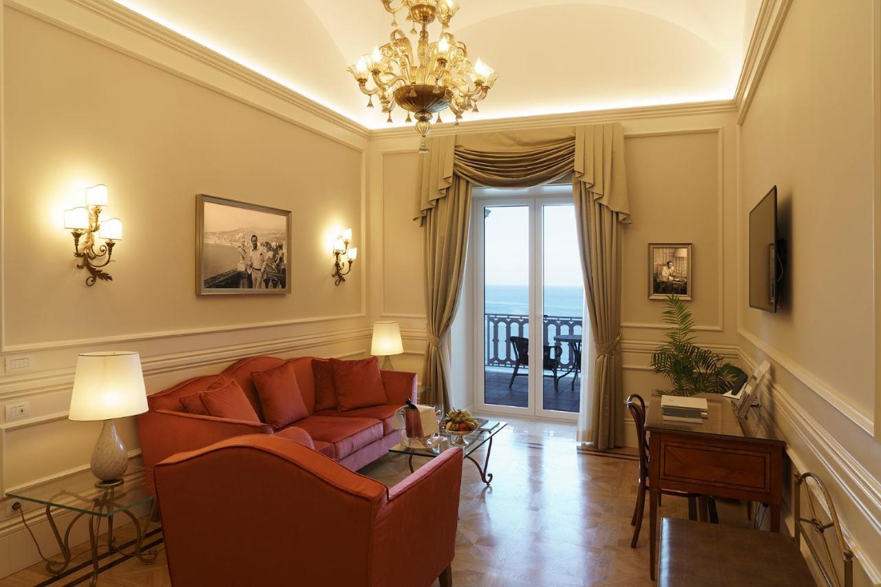 Grand Hotel Excelsior Vittoria Сорренто Экстерьер фото