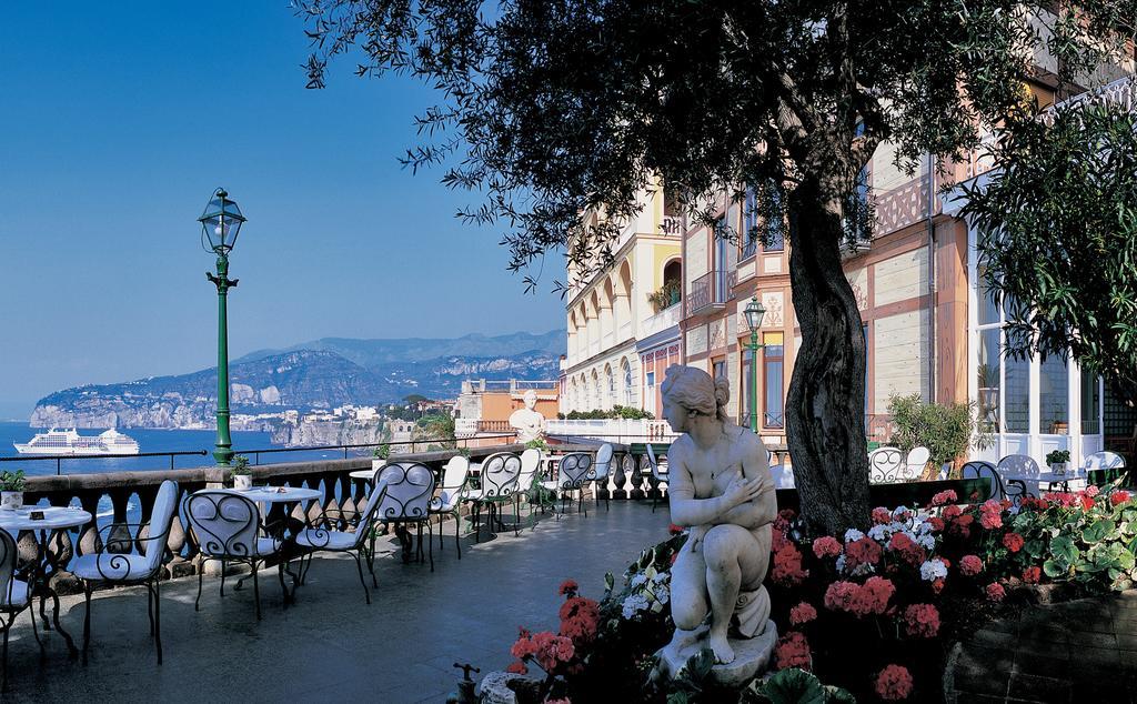 Grand Hotel Excelsior Vittoria Сорренто Экстерьер фото