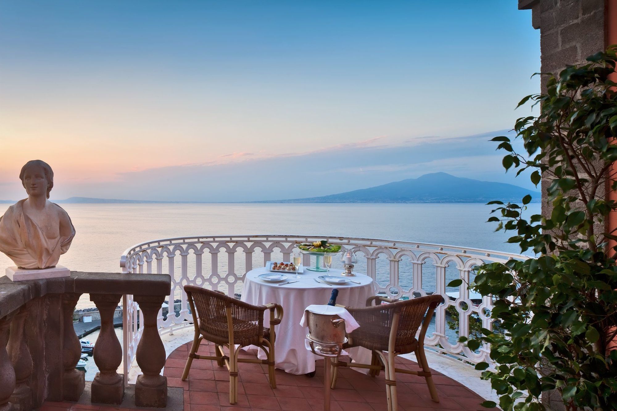 Grand Hotel Excelsior Vittoria Сорренто Экстерьер фото