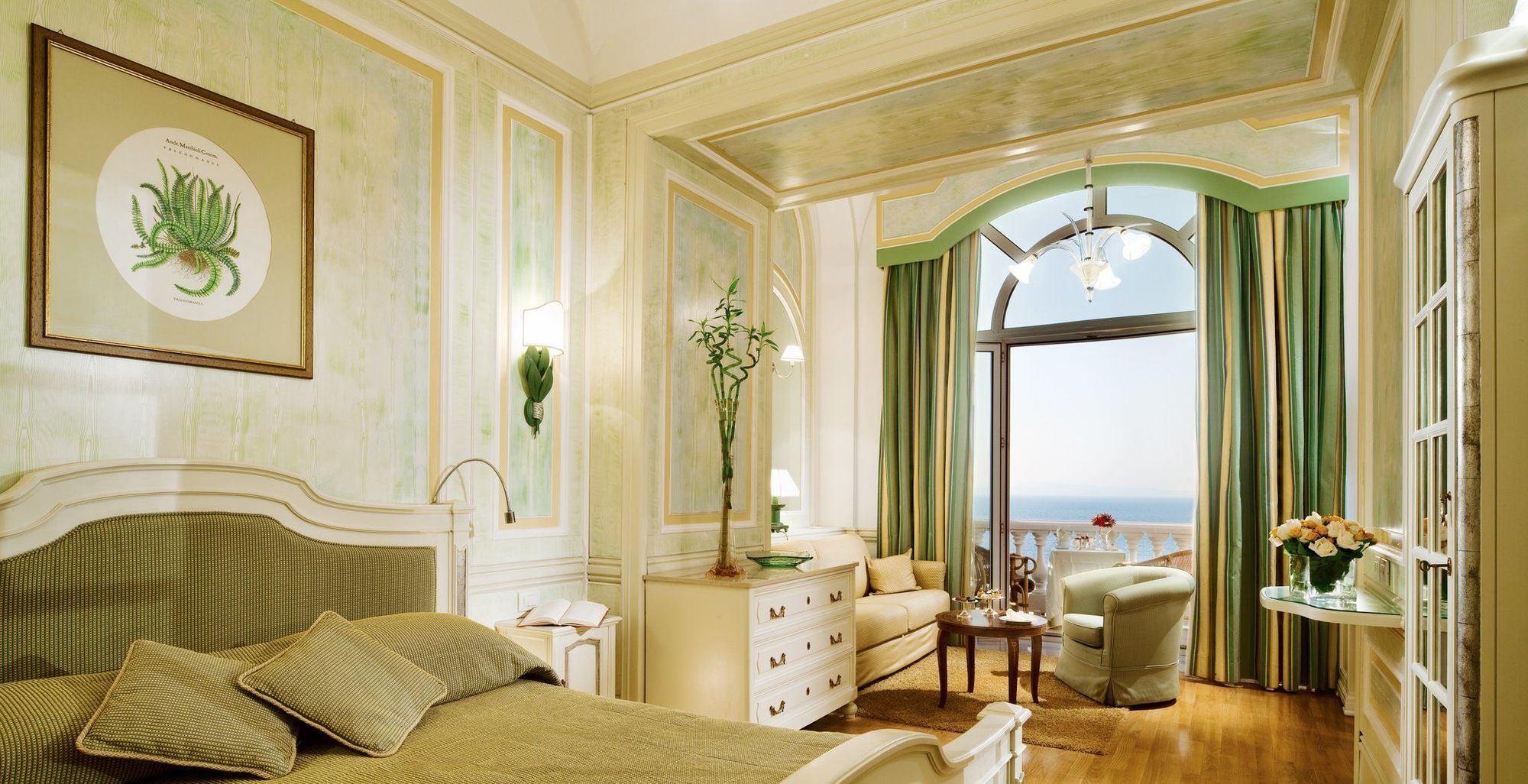 Grand Hotel Excelsior Vittoria Сорренто Номер фото