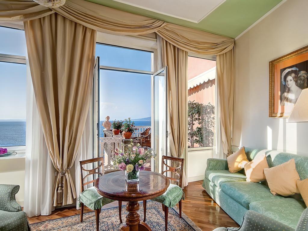 Grand Hotel Excelsior Vittoria Сорренто Экстерьер фото