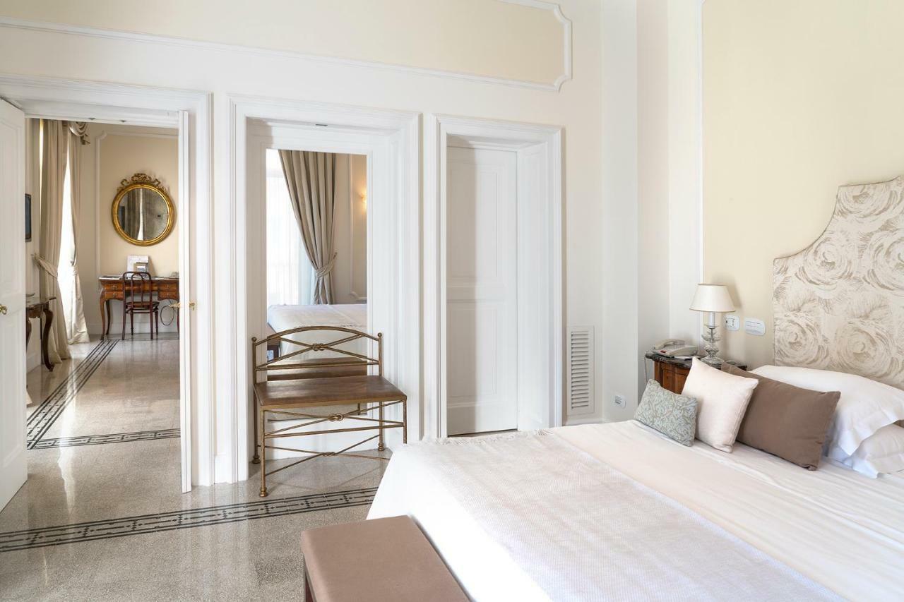 Grand Hotel Excelsior Vittoria Сорренто Экстерьер фото